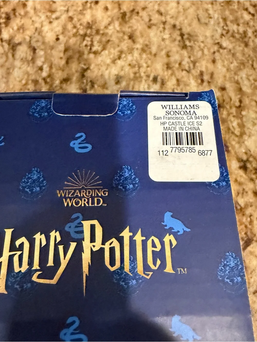 Harry Potter Silicone Cocktail Ice Cube Molds Hogwarts Castle William Sonoma